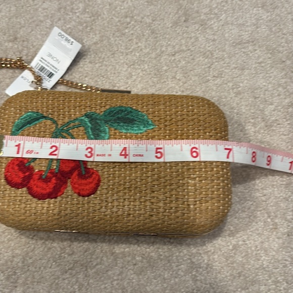 Ann taylor cherry embroidered clutch NWT with shoulder chain - Picture 6 of 7
